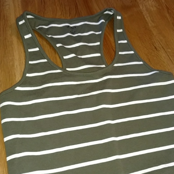 A.n.a tank top NWOT - Picture 4 of 6
